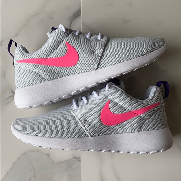 NWT Nike Roshe one - Picture 6 of 7